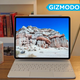 Ilustración para el artículo titulado El iPad Pro ya es tan potente como el MacBook Pro. ¿Y eso de qué sirve?